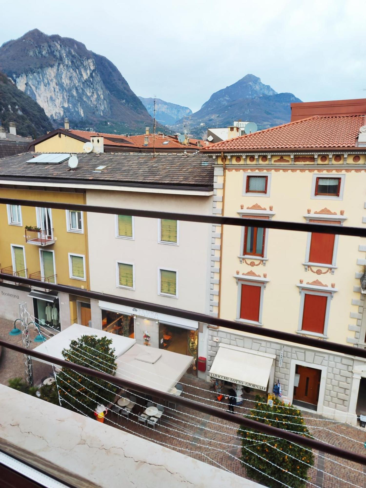 King Of The Lake Riva del Garda Buitenkant foto